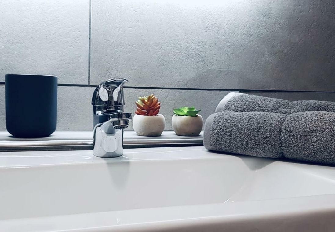 Ferienwohnung Am Berg バート・ベルクツァーバーン エクステリア 写真